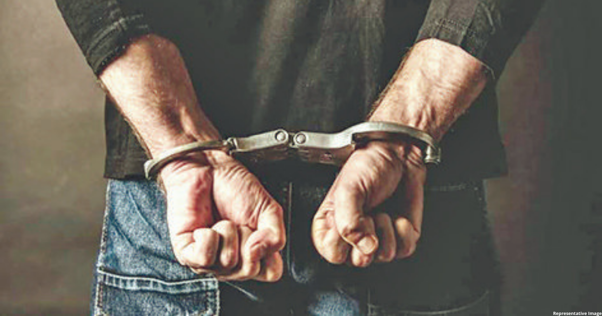 Delhi: Police arrest two from Bahadurgarh in chain snatching case